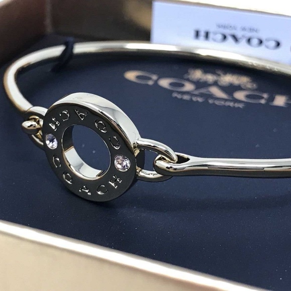 Coach F21620 Open Circle Bangle Gold Bracelet - Picture 3 of 5